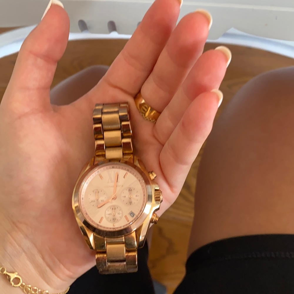 Michael kors rose gold watch